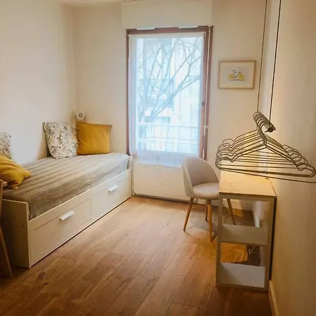 Gare , Proche Cathedrale / Iut